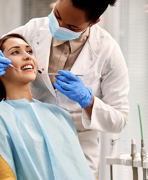 Female patient visiting her dentist